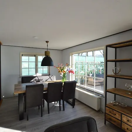 Luxuriously Furnished House With Sauna And Jacuzzi At 2 Km From The Efteling Сasa de vacaciones *